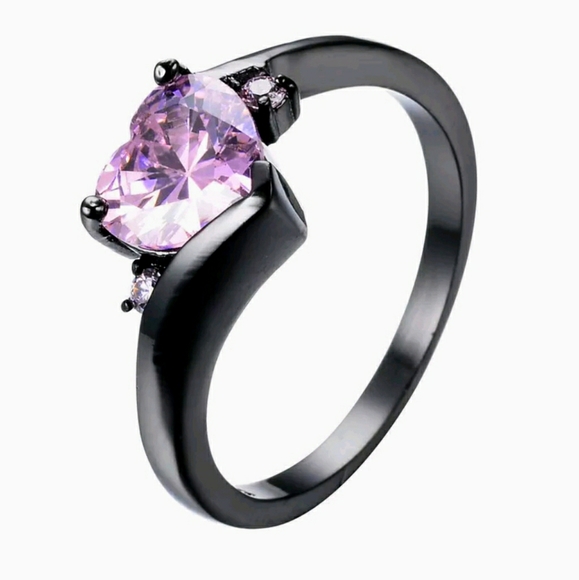 *Sale* New Pink Heart Shaped CZ 18kt Black Gold Ring. - Picture 1 of 1